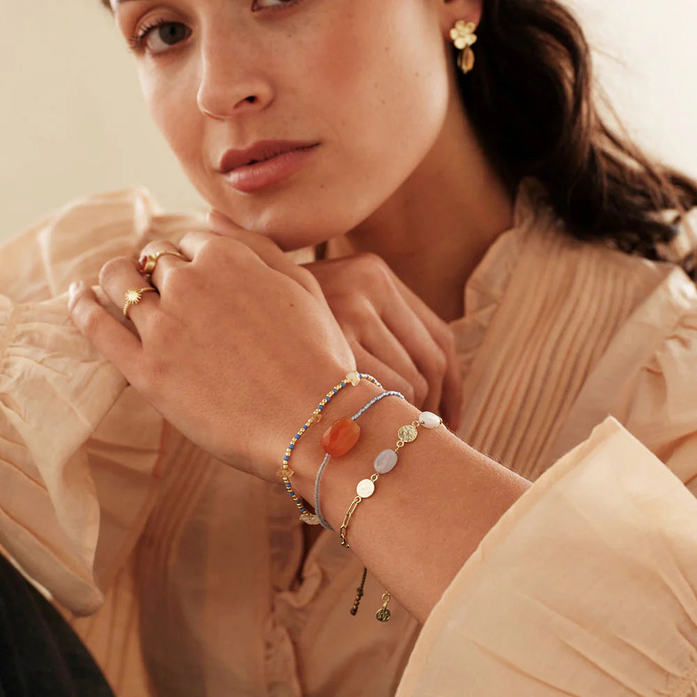 A Beautiful Story Flashy Armband mit Citrin - elastisches Perlenarmband in Blau und Gold