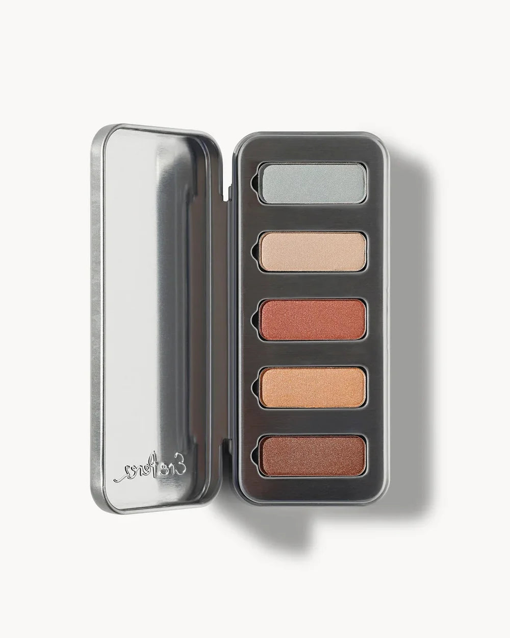Ere Perez Chamomile Eye Palette Light Shimmer – geöffnete Lidschattenpalette mit fünf schimmernden Nuancen
