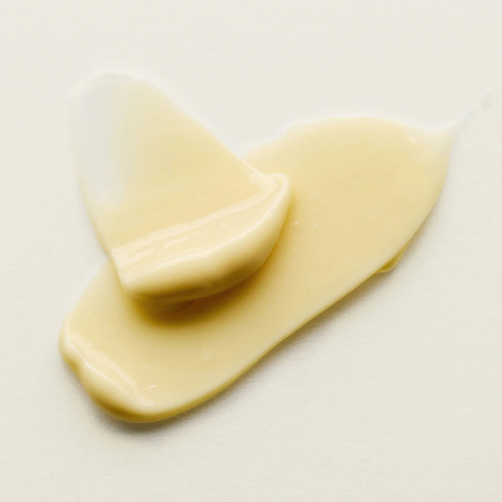 Aura Manuka Honey Mask Swatch - cremige Honig-Textur
