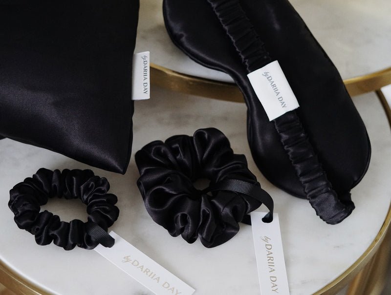 Silk Scrunchie Midnight Black Kollektion - Seidenhaarband mit passenden Accessoires