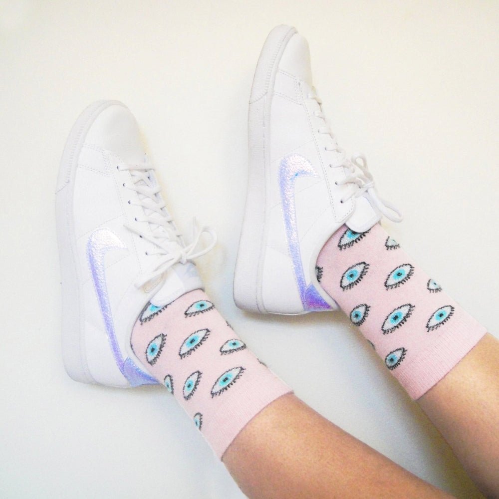 Coucou Suzette Eye Socks - Model Mood