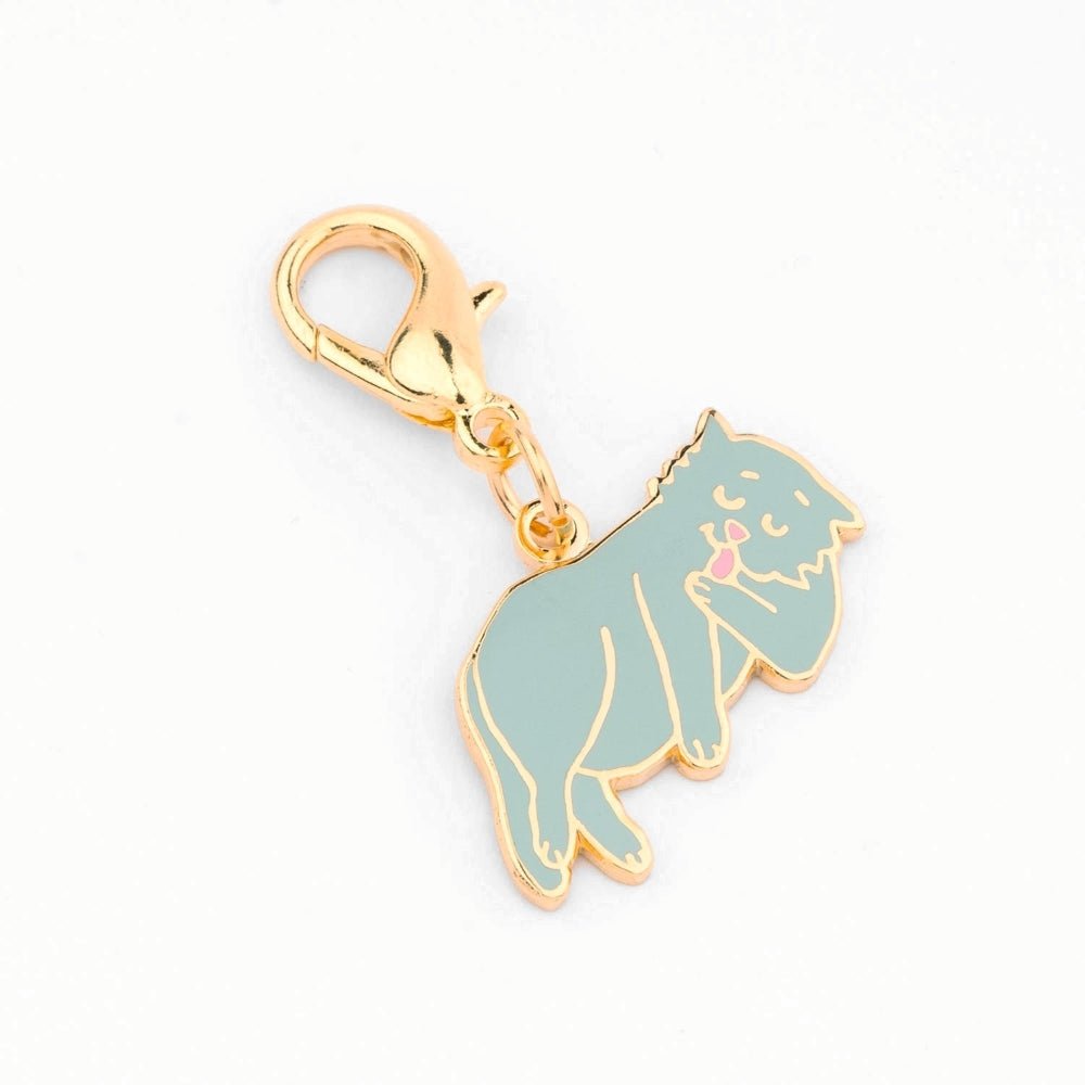 Coucou Suzette Grey Cat Key Ring / Pet Tag - Detail Close-up