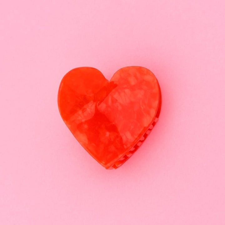 Coucou Suzette Heart Hair Claw - Produkt rosa Hintergrund