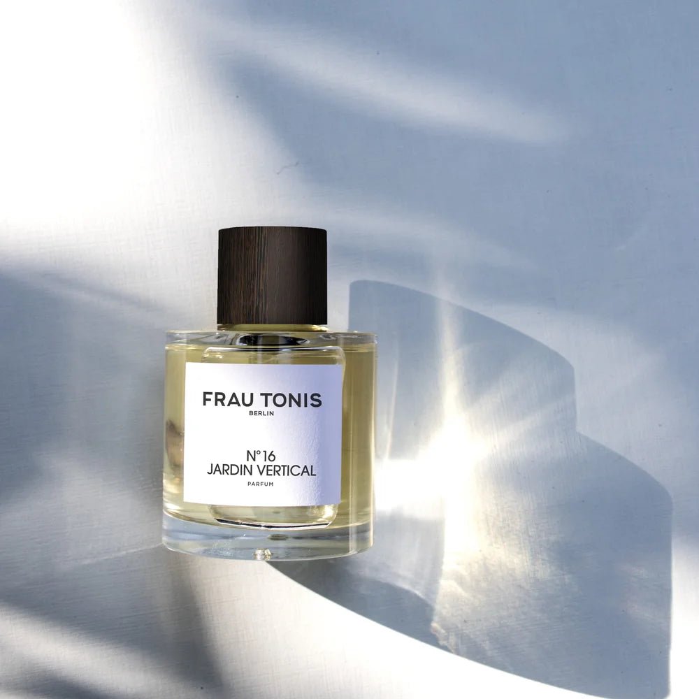 No 16 Jardin Vertical Intense - Blanda Beauty