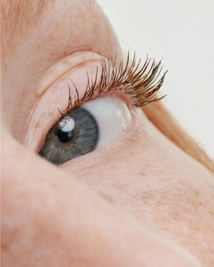 Ilia Limitless Lash Mascara Rich Brown - Wimpern Close-up