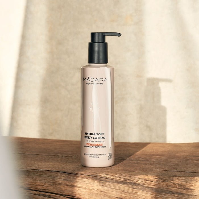 Mádara Hydra Soft Body Lotion Lifestyle