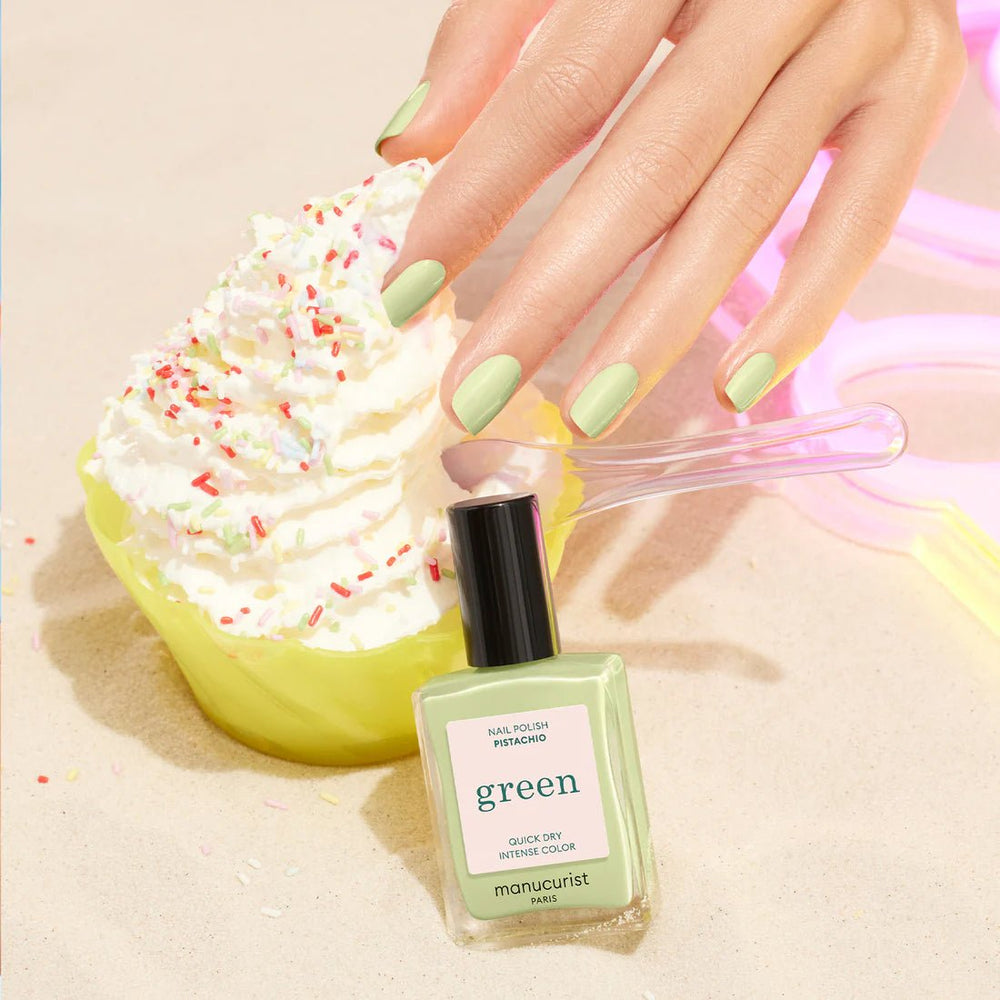 Manucurist Nagellack Pistachio - Nagelbild