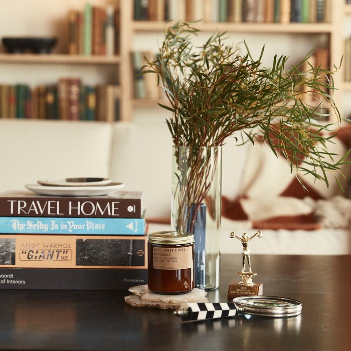P.F. Candle Co. No. 11 Amber & Moss 204 g - Mood image