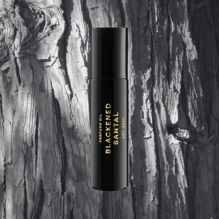 Blackened Santal Perfum Oil Mood b/w