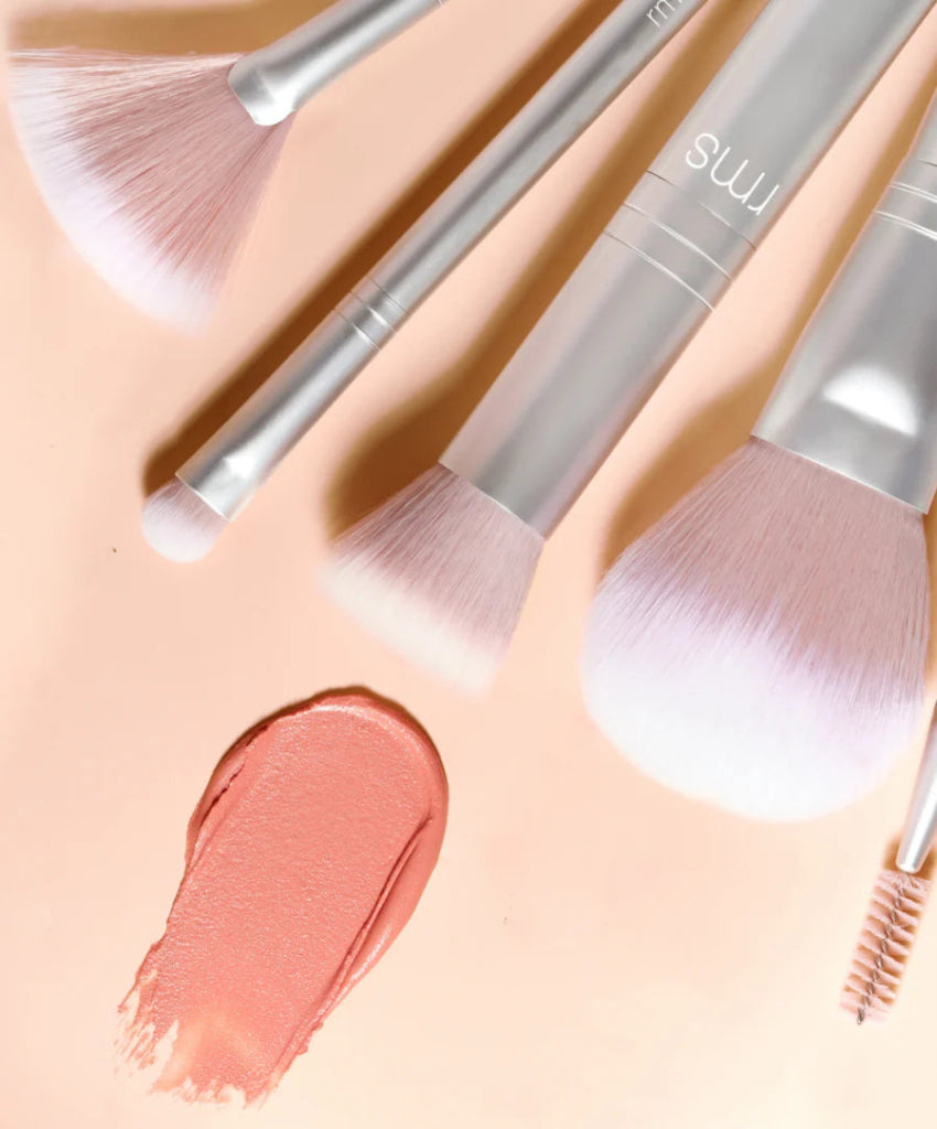 Skin2Skin Blush Brush Still Life
