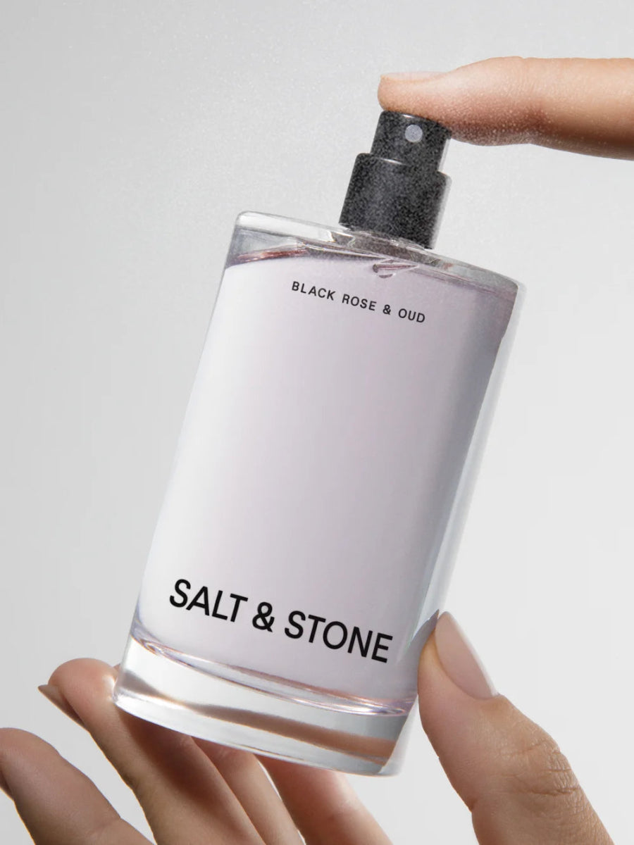 Salt & Stone Body Mist Black Rose & Oud - Produktdetail Still Life