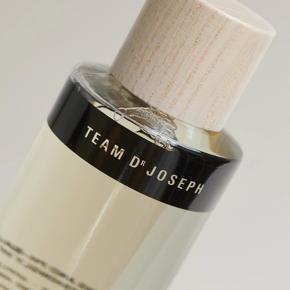 Gentle Balancing Toner Close up