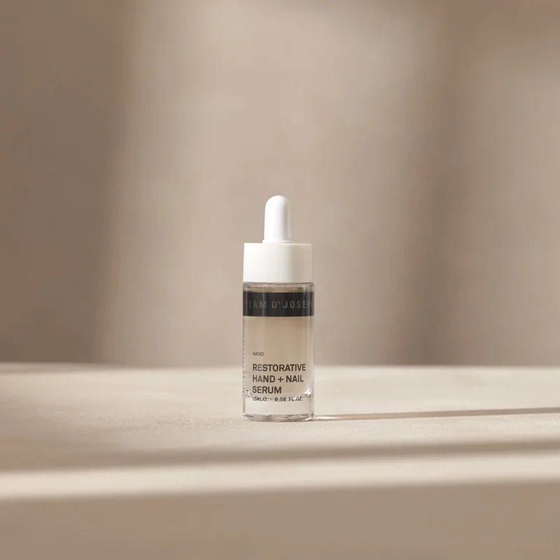 Team Dr Joseph Restorative Hand + Nail Serum - Flasche