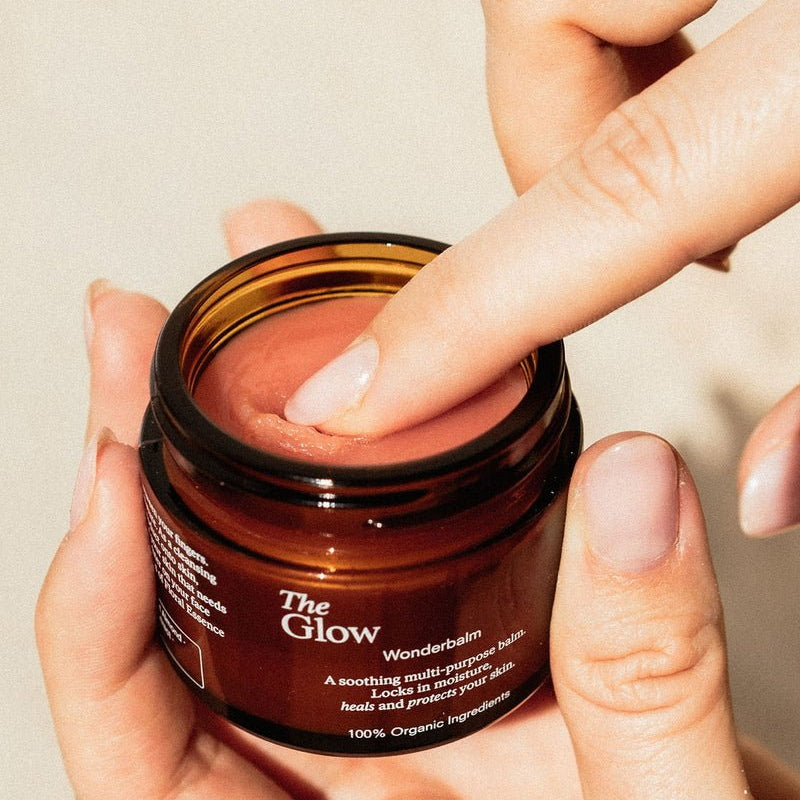 The Glow Wonderbalm Close up