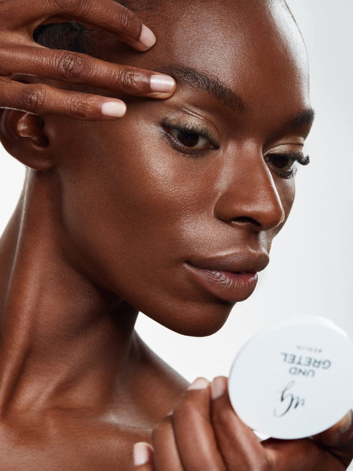 Imbe Eye & Cheek Multi-Shadow Golden Sand Model 3